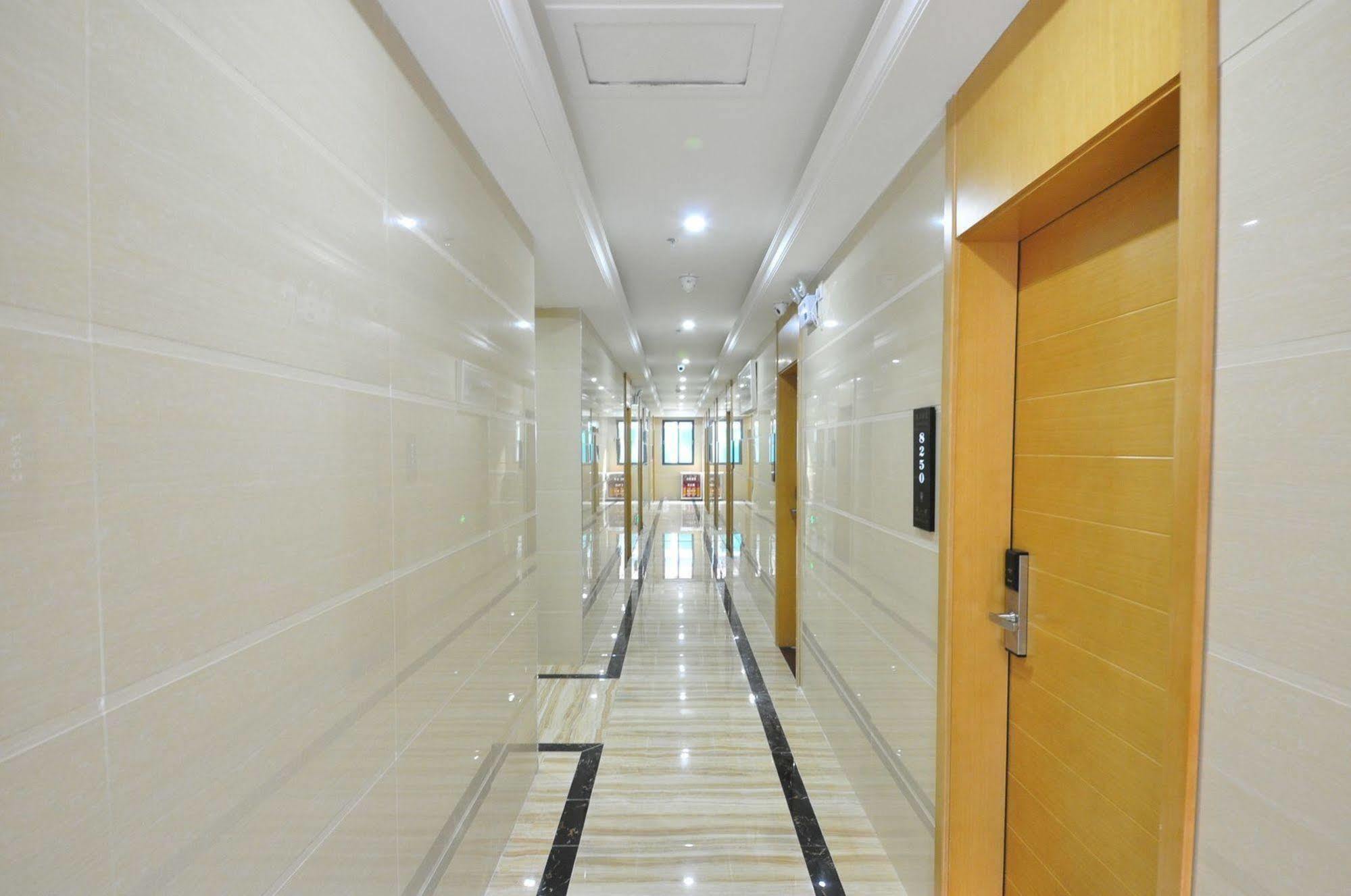 Jiamei Hotel Guangzhou Bagian luar foto